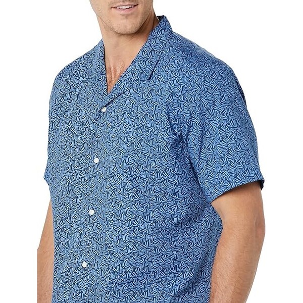 Men Slim Fit Vacation Shirt